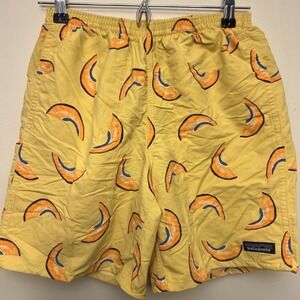 Patagonia men's 7" shorts, XS, yellow melon NWT relaxed fit 17202